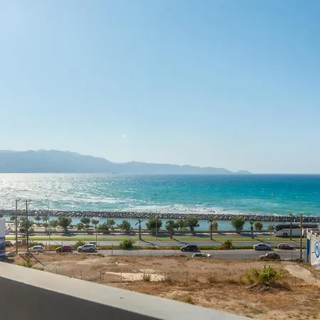 Spacious House With Seaview Διαμέρισμα *